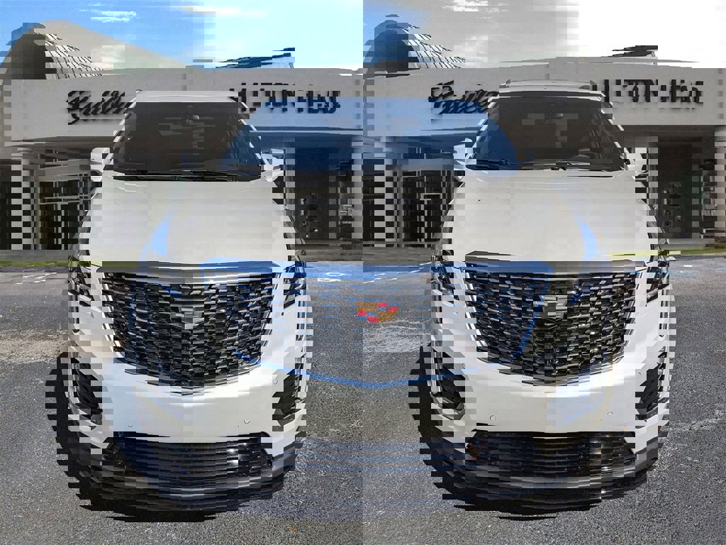 New 2026 Cadillac XT5 Luxury image 9