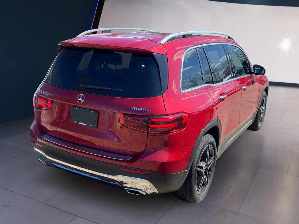 New 2026 Mercedes-Benz GLB 250 4MATIC image 3