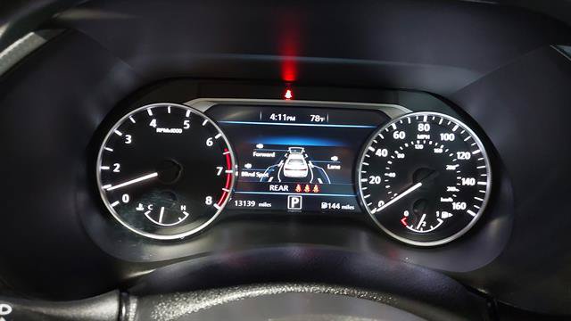 Used 2024 Nissan Sentra SV FWD image 22