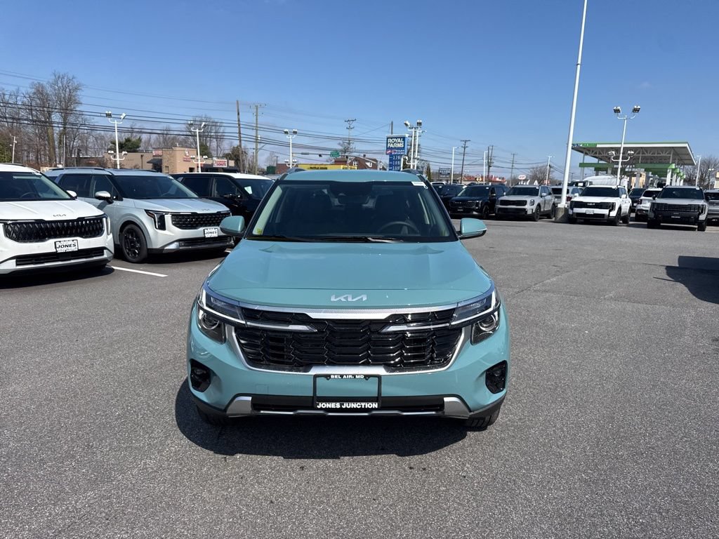 New 2026 Kia Seltos EX AWD/4WD image 3
