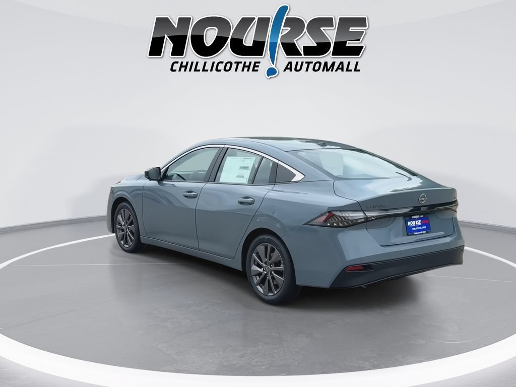 New 2026 Nissan Sentra SL w/ Floor Mat Package FWD image 6