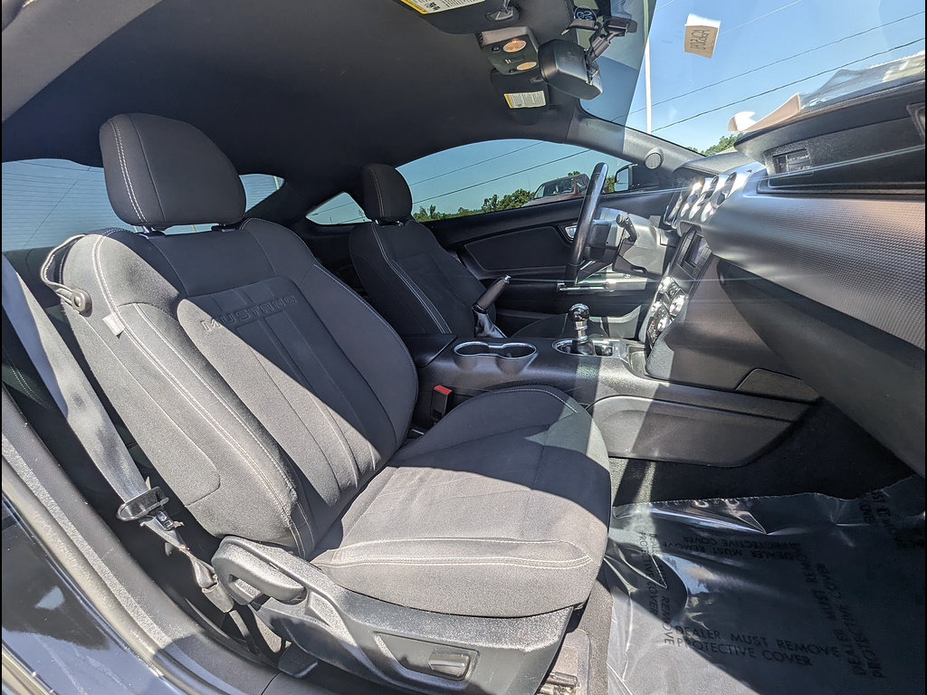 Used 2020 Ford Mustang GT RWD image 23