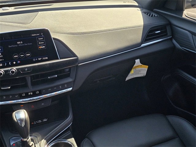 Used 2025 Cadillac CT4 Luxury image 18