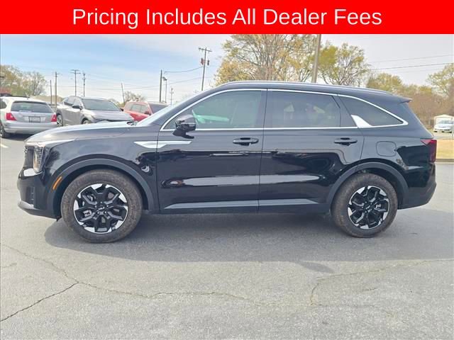 Certified 2025 Kia Sorento S w/ Panoramic Sunroof Package FWD image 5