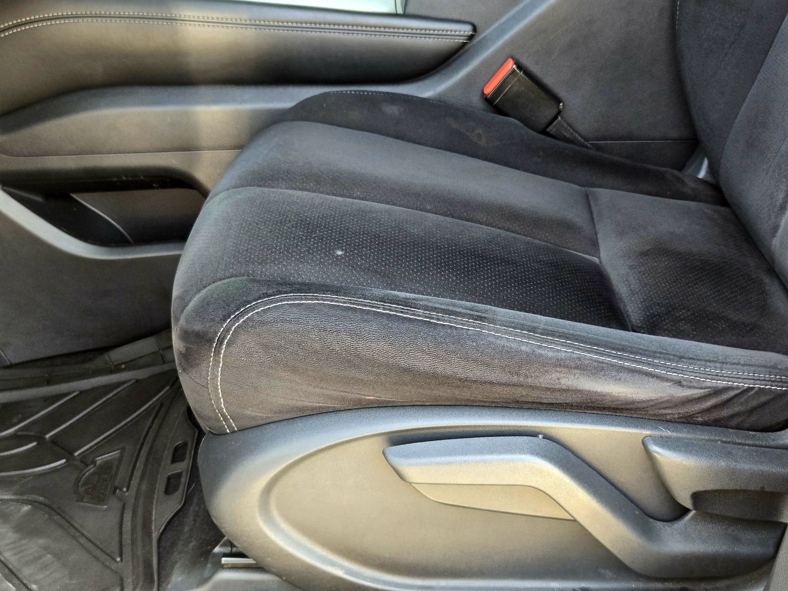 Used 2022 Nissan Murano S image 25