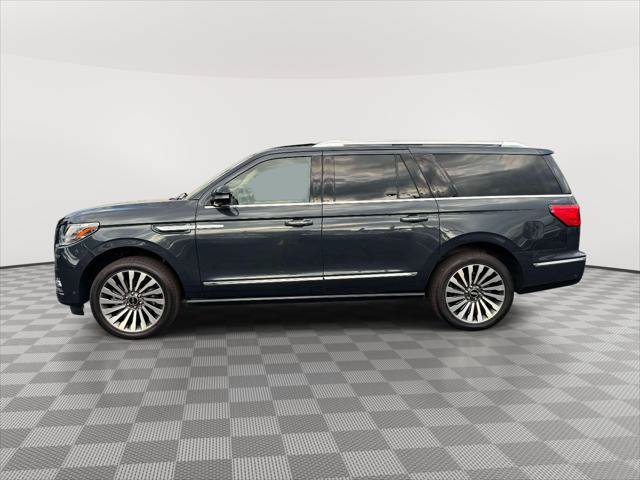 Used 2021 Lincoln Navigator L Reserve w/ Luxury Package AWD/4WD image 4