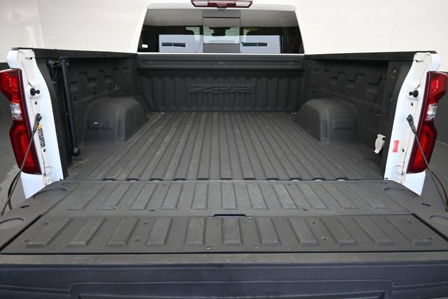 Used 2024 Chevrolet Silverado 1500 ZR2 w/ Technology Package AWD/4WD image 29