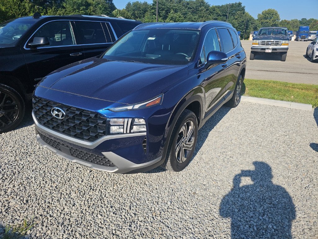 Used 2023 Hyundai Santa Fe SEL w/ Cargo Package AWD/4WD image 2