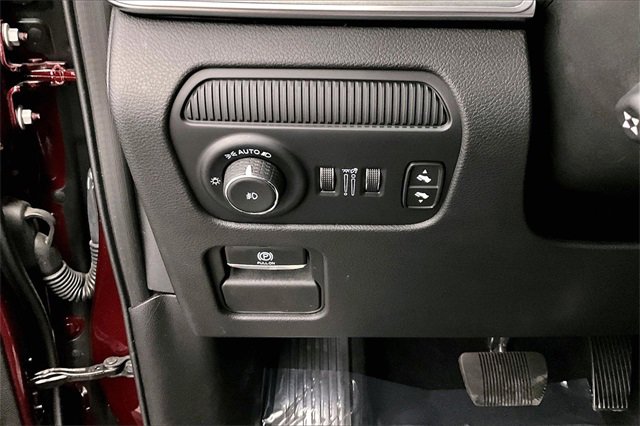 Used 2024 Jeep Wagoneer Series II image 36