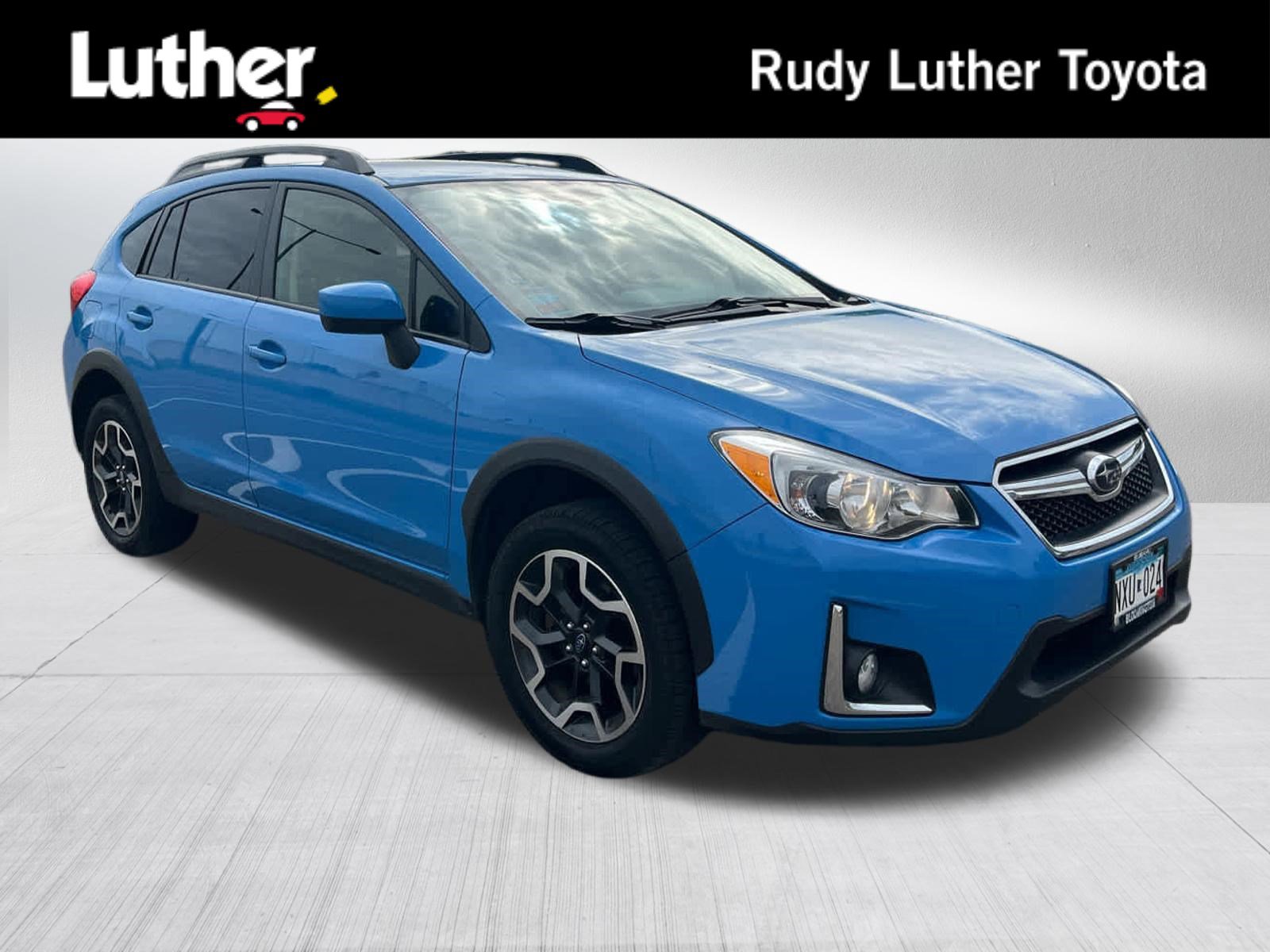 Used 2016 Subaru Crosstrek 2.0i Premium w/ Moonroof Package AWD/4WD video 1