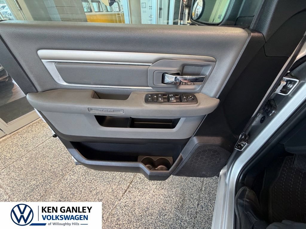Used 2017 RAM 1500 Big Horn AWD/4WD image 15