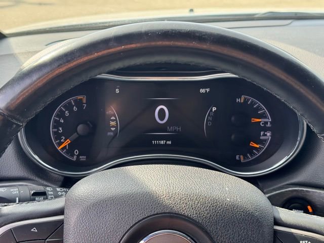 Used 2018 Jeep Grand Cherokee Altitude AWD/4WD image 27