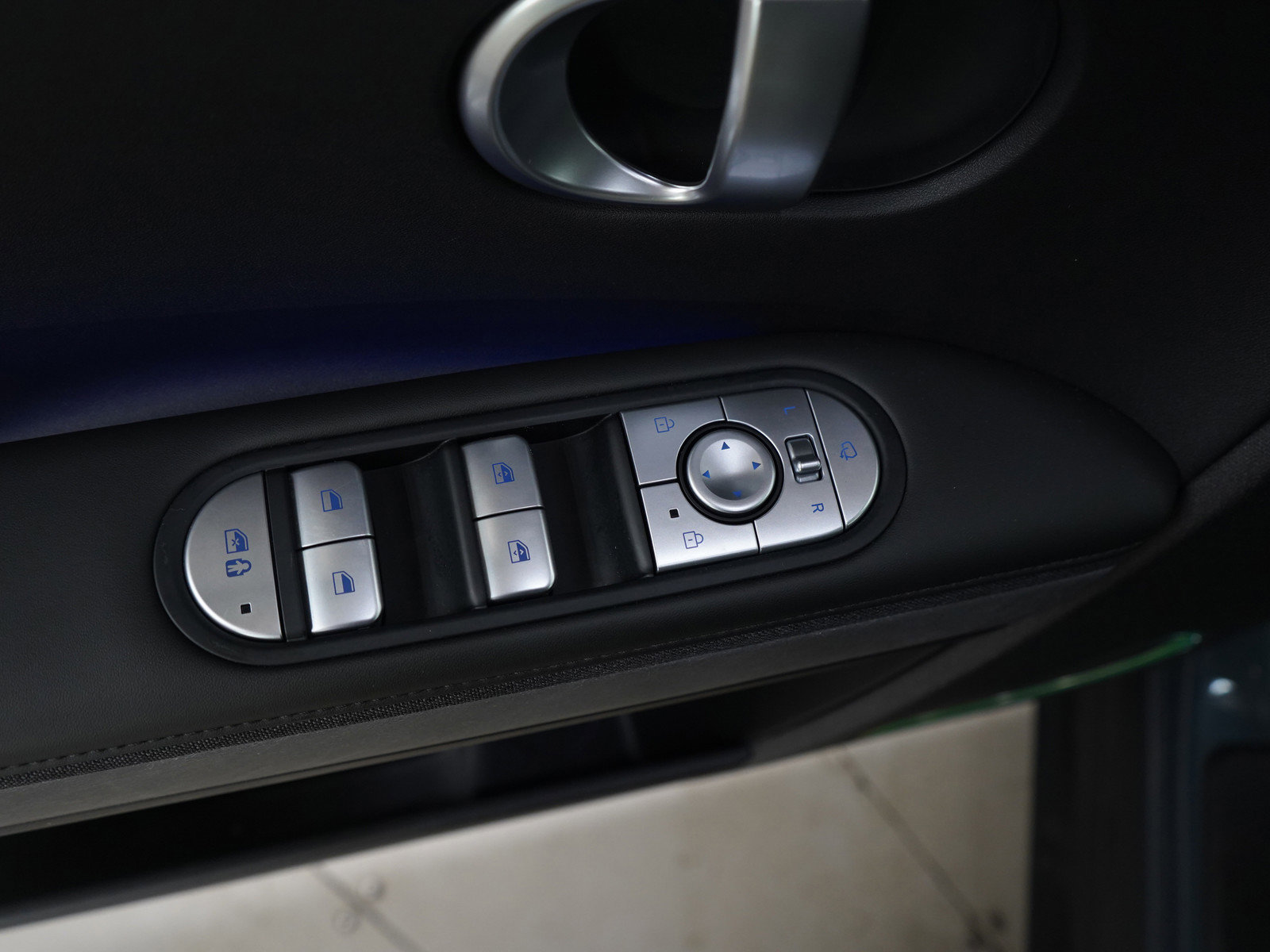 Used 2023 Hyundai Ioniq 5 SEL w/ Cargo Package image 21