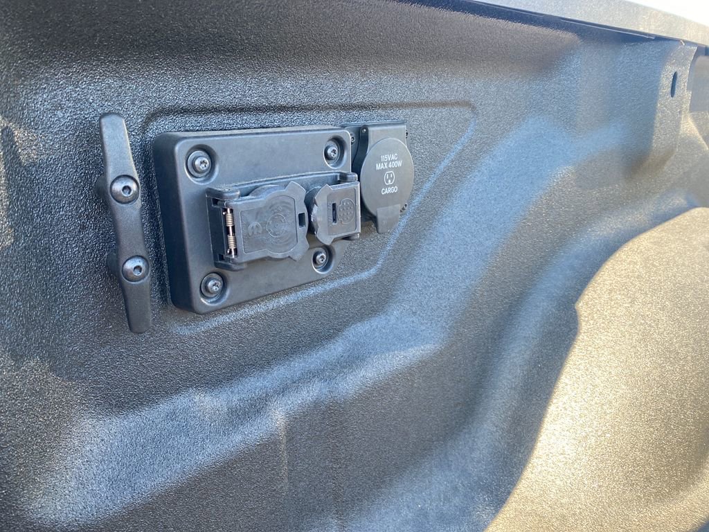 Used 2025 RAM 3500 Limited AWD/4WD image 38