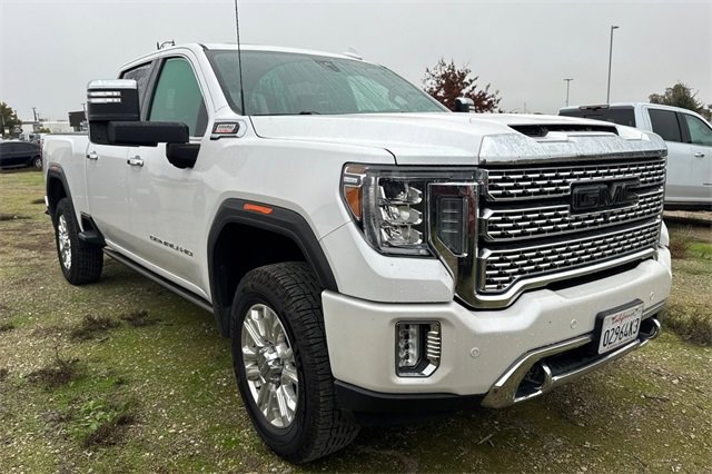 Used 2022 GMC Sierra 2500 Denali w/ Denali Ultimate Package image 2