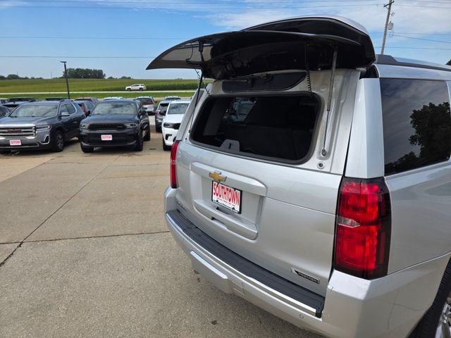 Used 2017 Chevrolet Tahoe Premier w/ Max Trailering Package AWD/4WD image 10