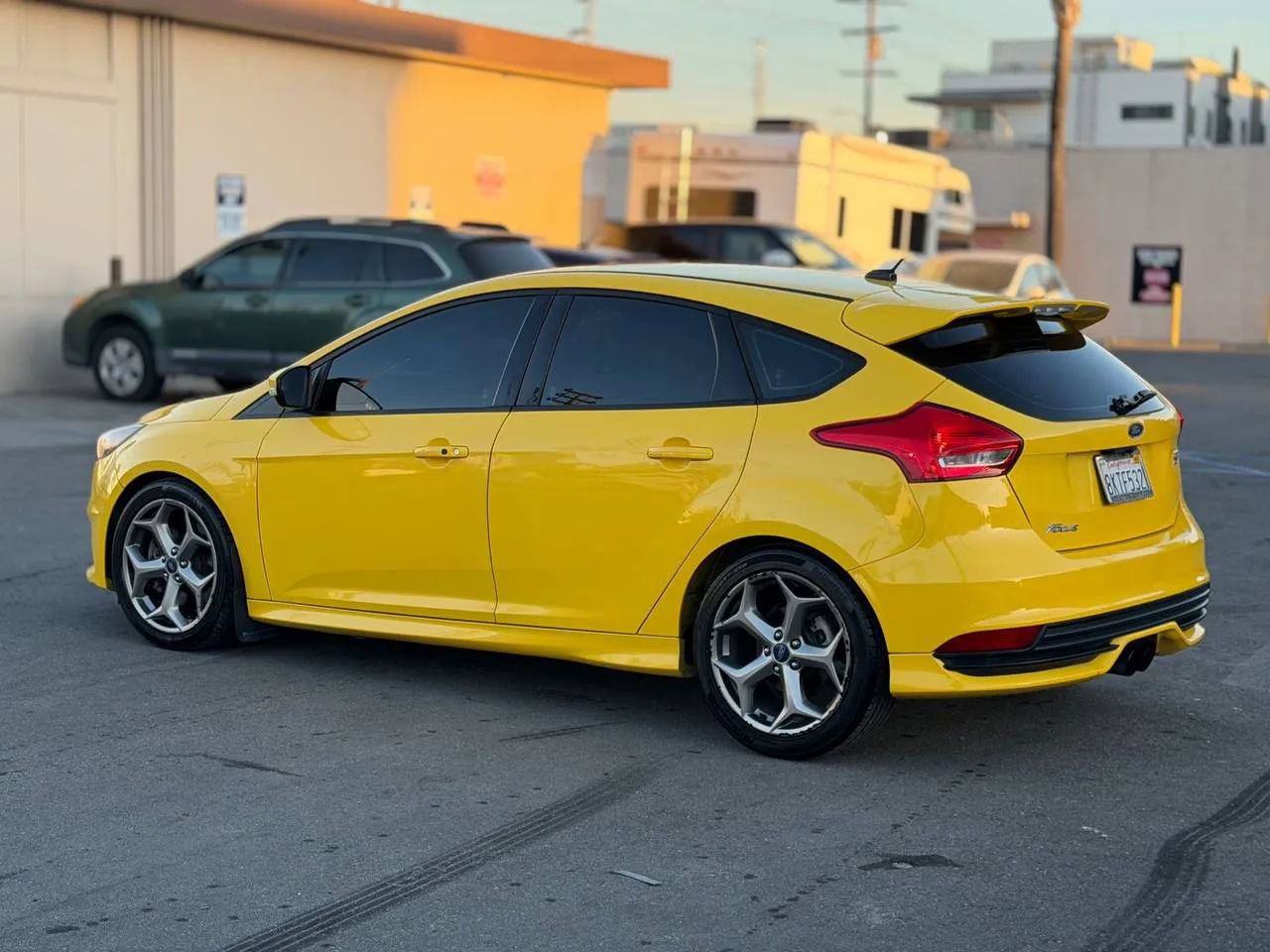 Used 2017 Ford Focus ST image 11