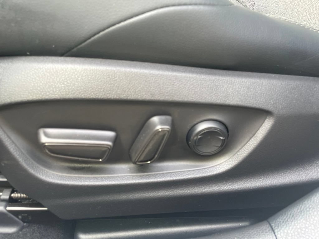 Used 2023 Toyota Corolla XSE FWD image 14