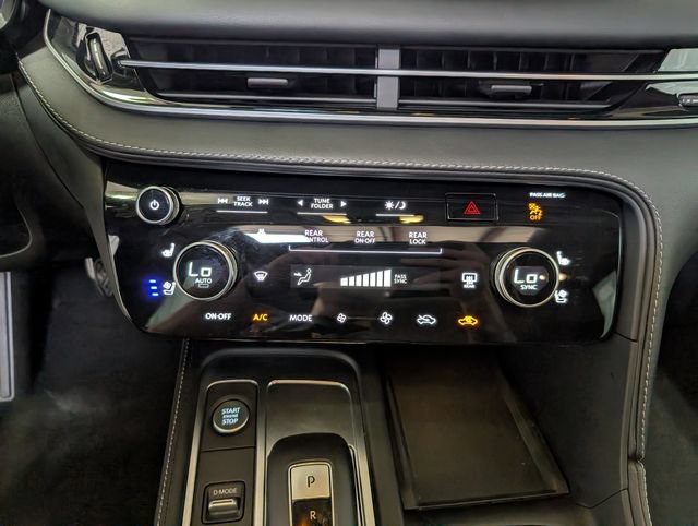 Used 2023 INFINITI QX60 Luxe w/ Cargo Package AWD/4WD image 23