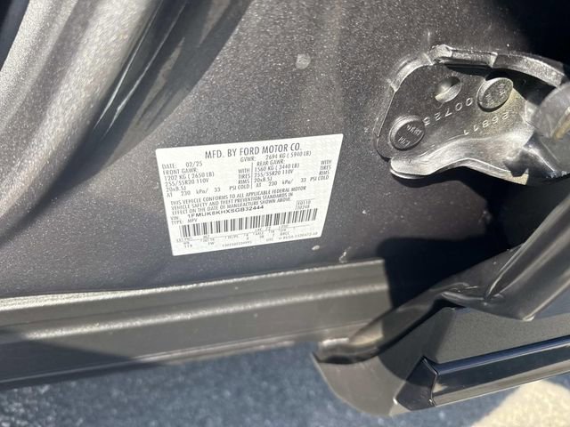 Used 2025 Ford Explorer ST-Line image 25