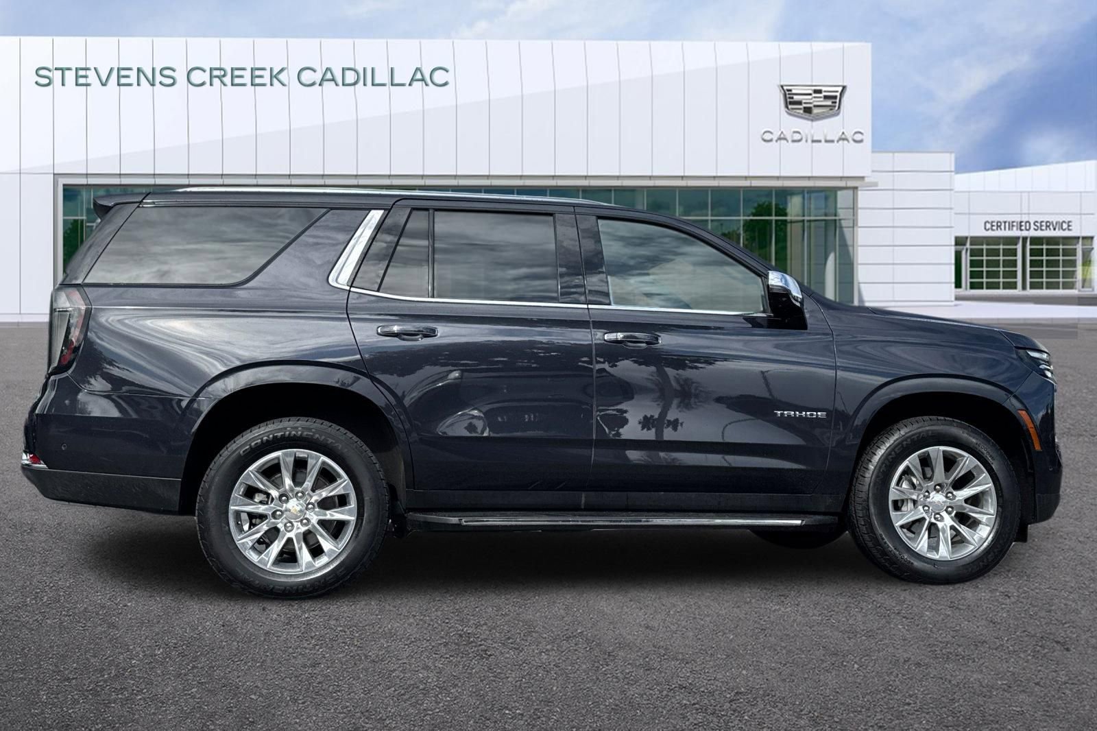 Used 2025 Chevrolet Tahoe Premier image 2