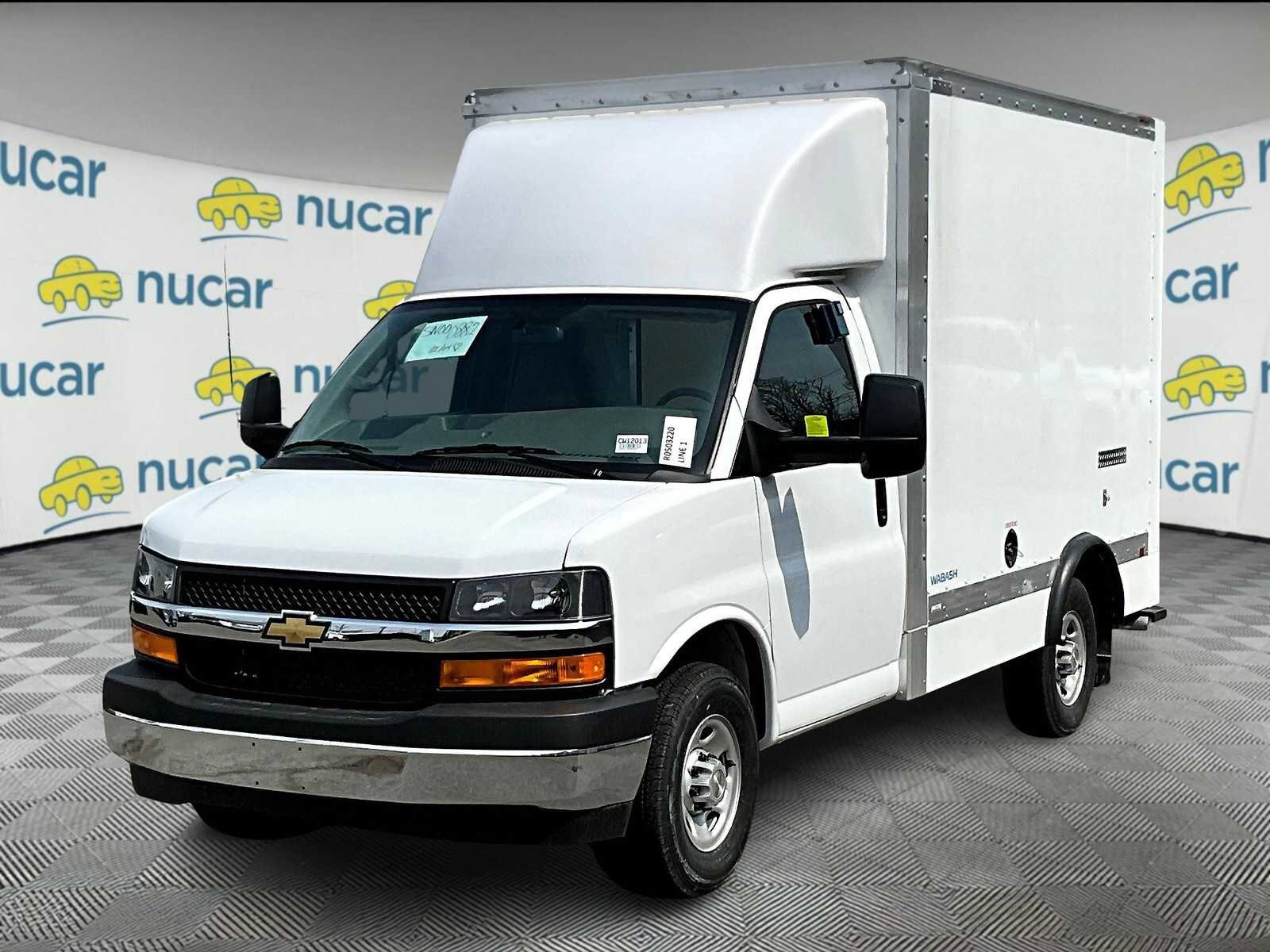 New 2025 Chevrolet Express 3500 w/ Power Convenience Package image 4