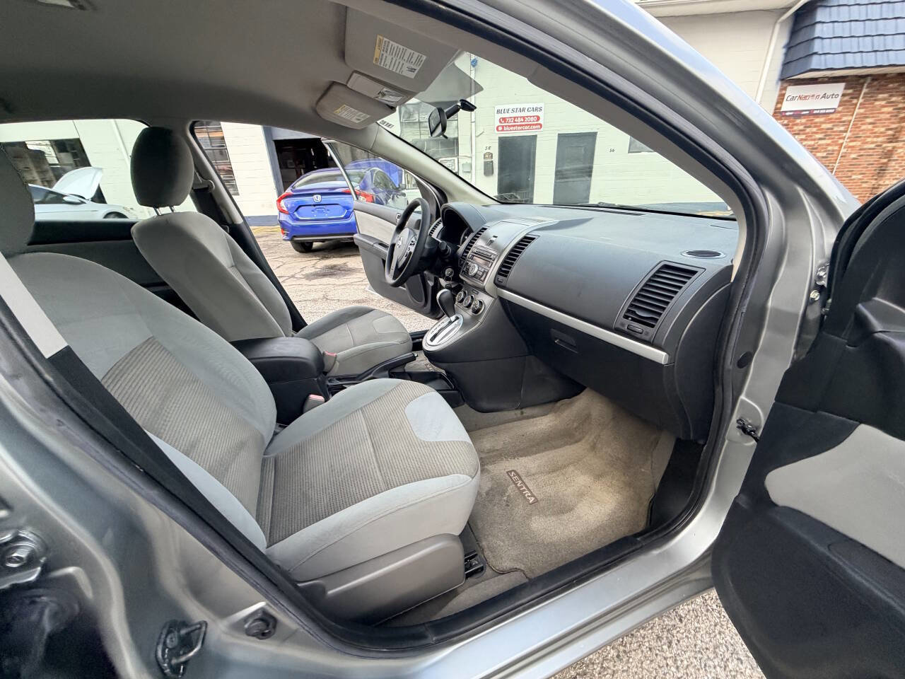 Used 2011 Nissan Sentra 2.0 S FWD image 16