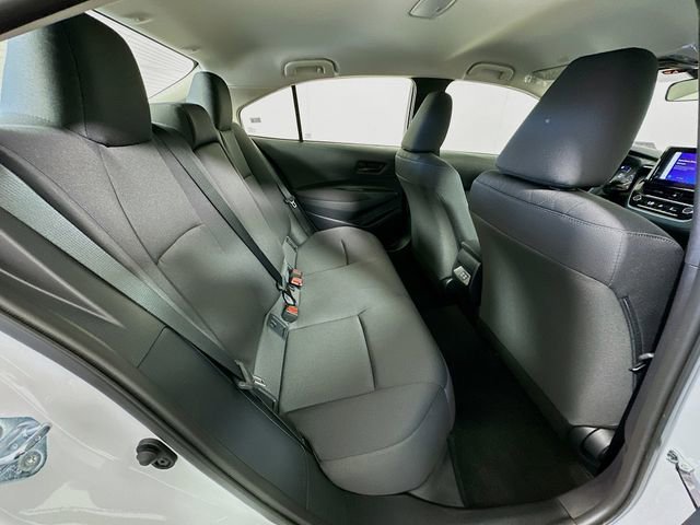 Certified 2025 Toyota Corolla LE image 25