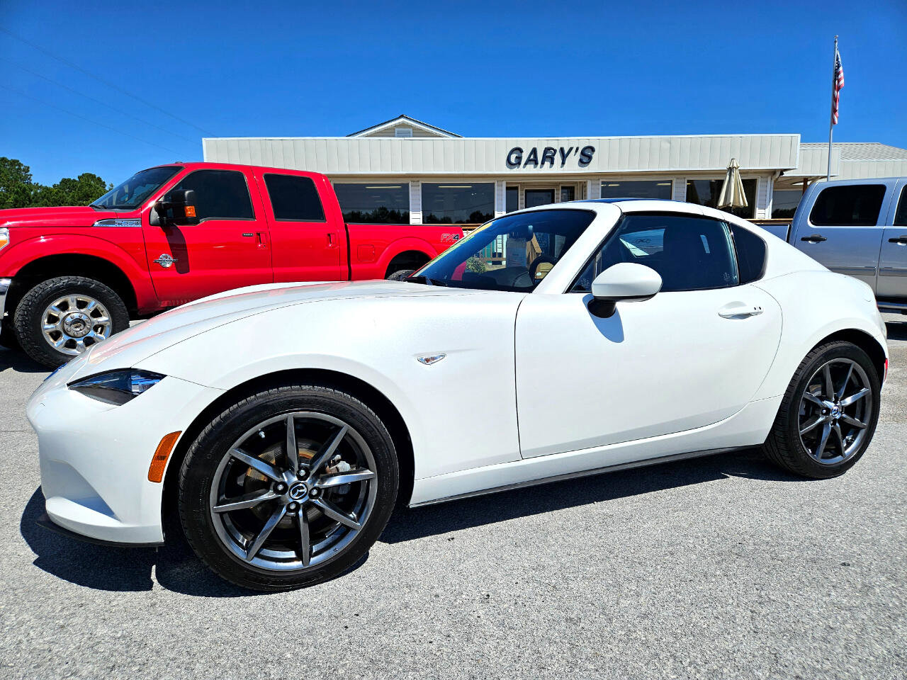Used 2019 MAZDA MX-5 Miata RF Grand Touring w/ GT-S Package image 2