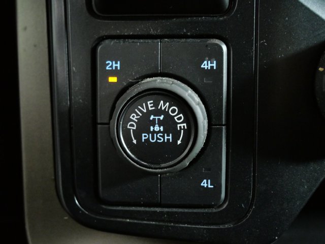 Certified 2025 Ford F150 STX w/ Equipment Group 201A FX4 AWD/4WD image 26
