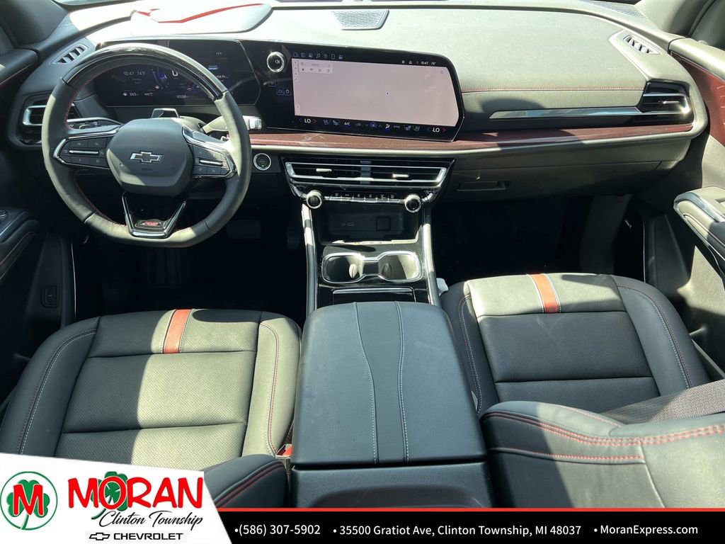 Certified 2024 Chevrolet Traverse RS AWD/4WD image 14