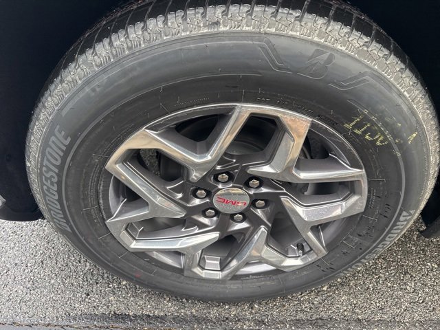 New 2026 GMC Sierra 1500 SLE w/ Preferred Package image 5