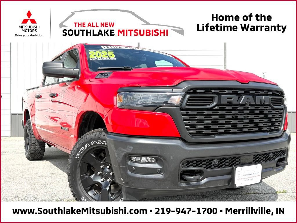 Used 2025 RAM 1500 Warlock AWD/4WD image 1