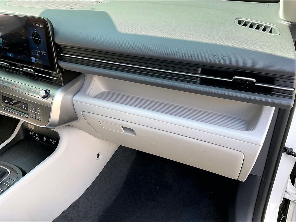 Used 2025 Hyundai Kona SEL AWD/4WD image 13
