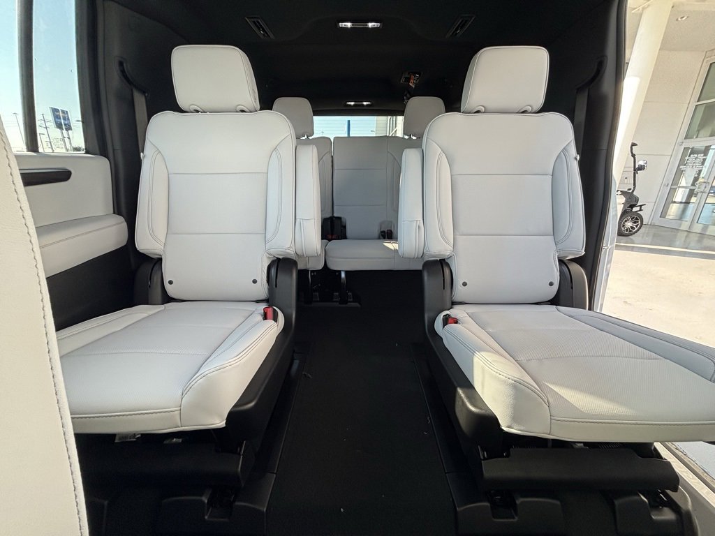 New 2026 Chevrolet Suburban Premier w/ Sun And Tow Package image 8