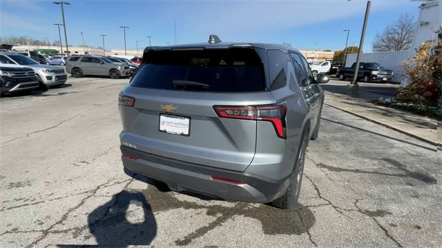 Used 2025 Chevrolet Equinox LT image 9