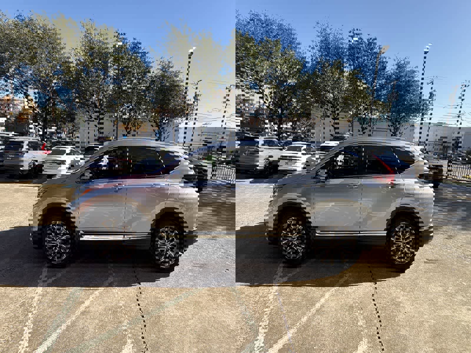 Certified 2021 Honda CR-V Touring image 3