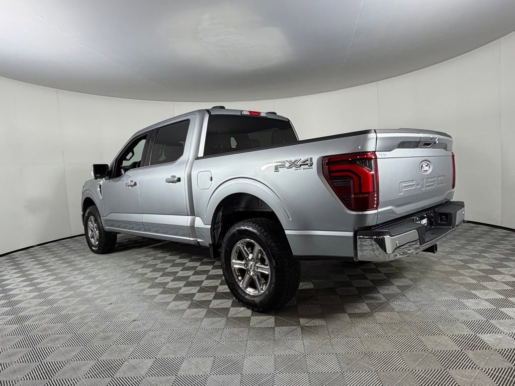 Used 2025 Ford F150 Lariat w/ FX4 Off-Road Package image 8