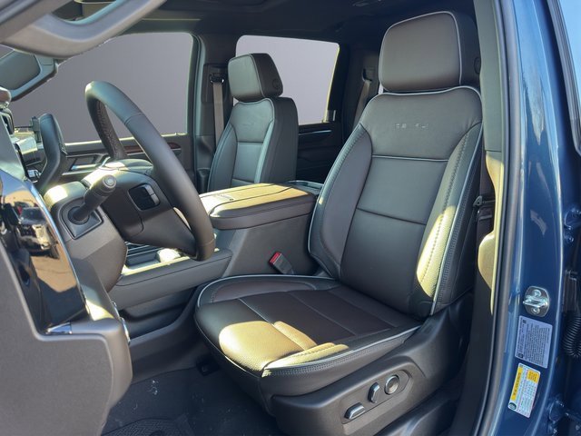 New 2026 GMC Sierra 2500 Denali w/ Max Trailering Package image 14