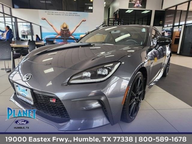 Used 2025 Toyota GR86 Premium RWD image 1