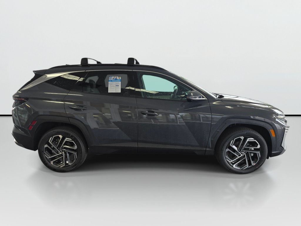 New 2026 Hyundai Tucson Limited AWD/4WD image 2