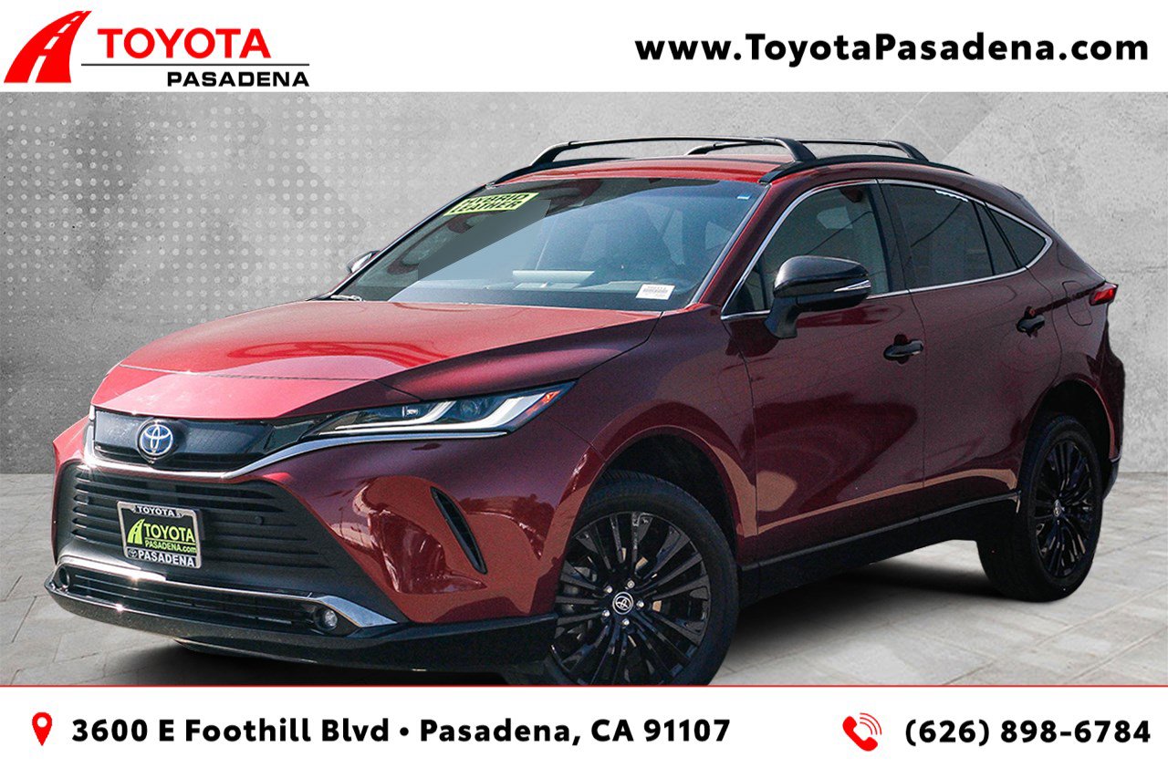 Used 2024 Toyota Venza Nightshade image 1