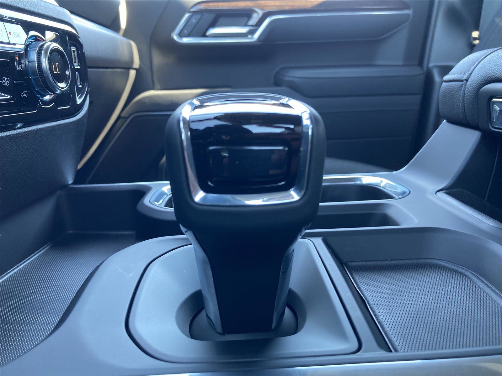 New 2026 GMC Sierra 1500 Elevation image 30