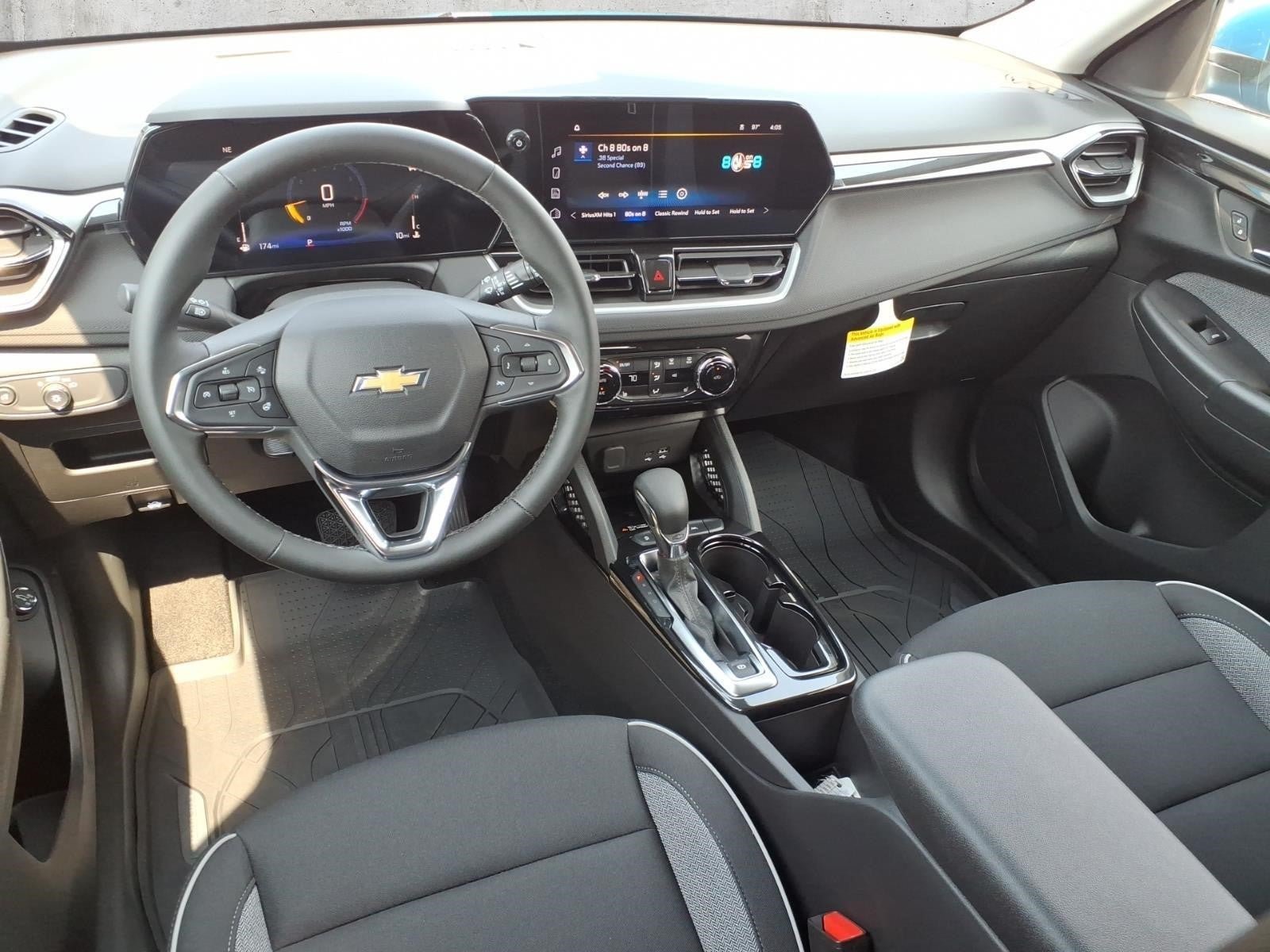 New 2026 Chevrolet TrailBlazer LT w/ Convenience Package FWD image 5