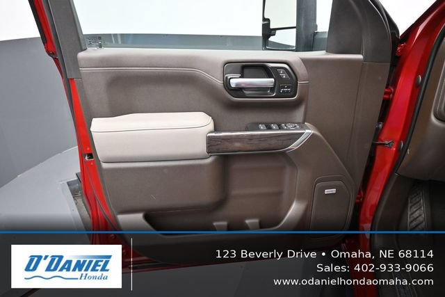 Used 2022 Chevrolet Silverado 1500 LTZ w/ LTZ Premium Package AWD/4WD image 23