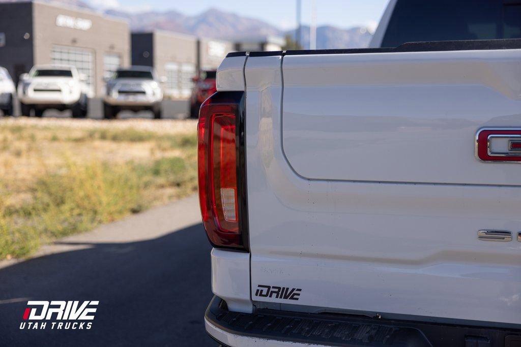 Used 2022 GMC Sierra 1500 AT4 w/ AT4 Premium Package image 14