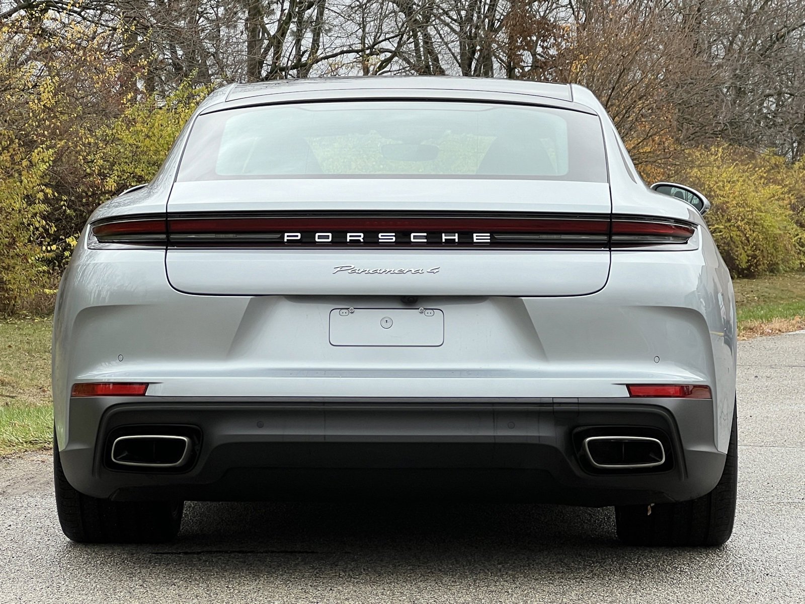 Certified 2025 Porsche Panamera 4 image 8