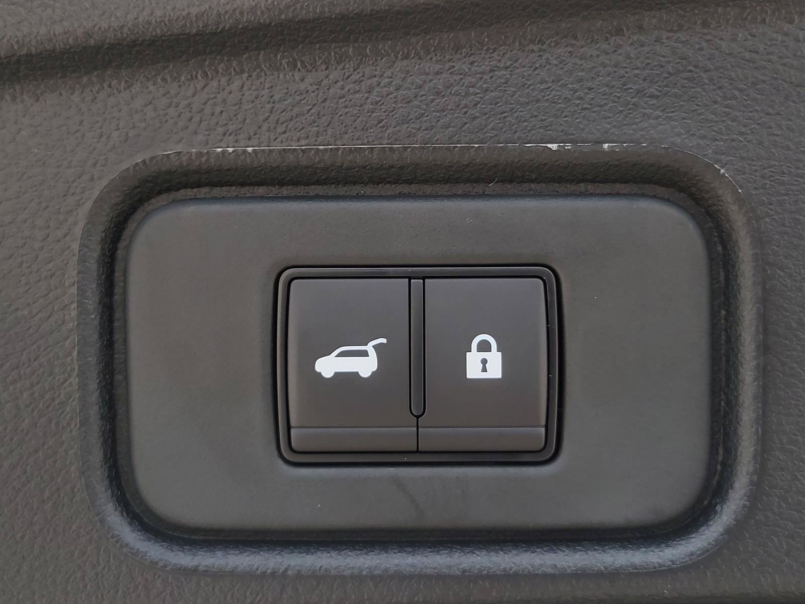 New 2026 Nissan Pathfinder Platinum w/ Cargo Package FWD image 14