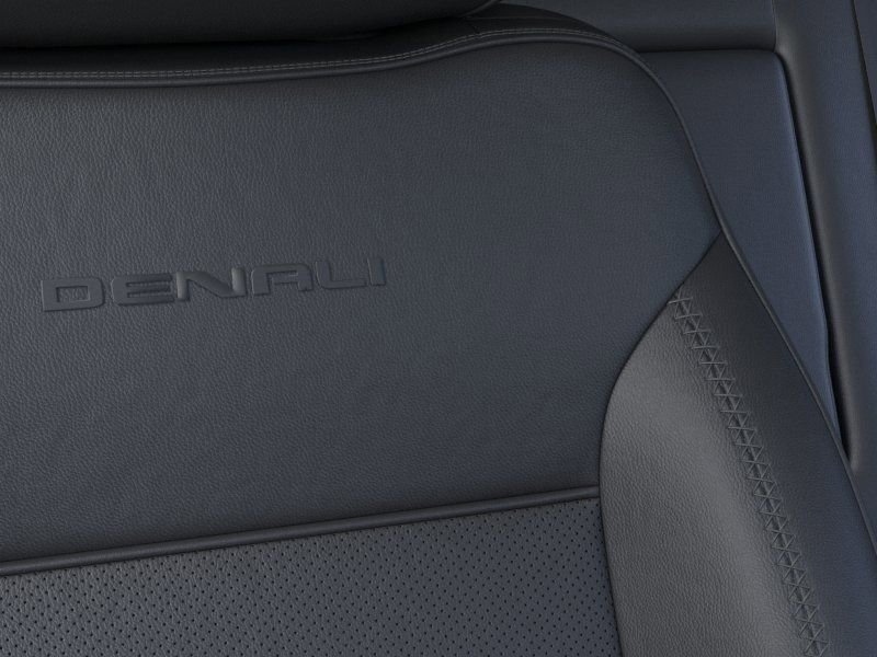 New 2026 GMC Yukon XL Denali image 21