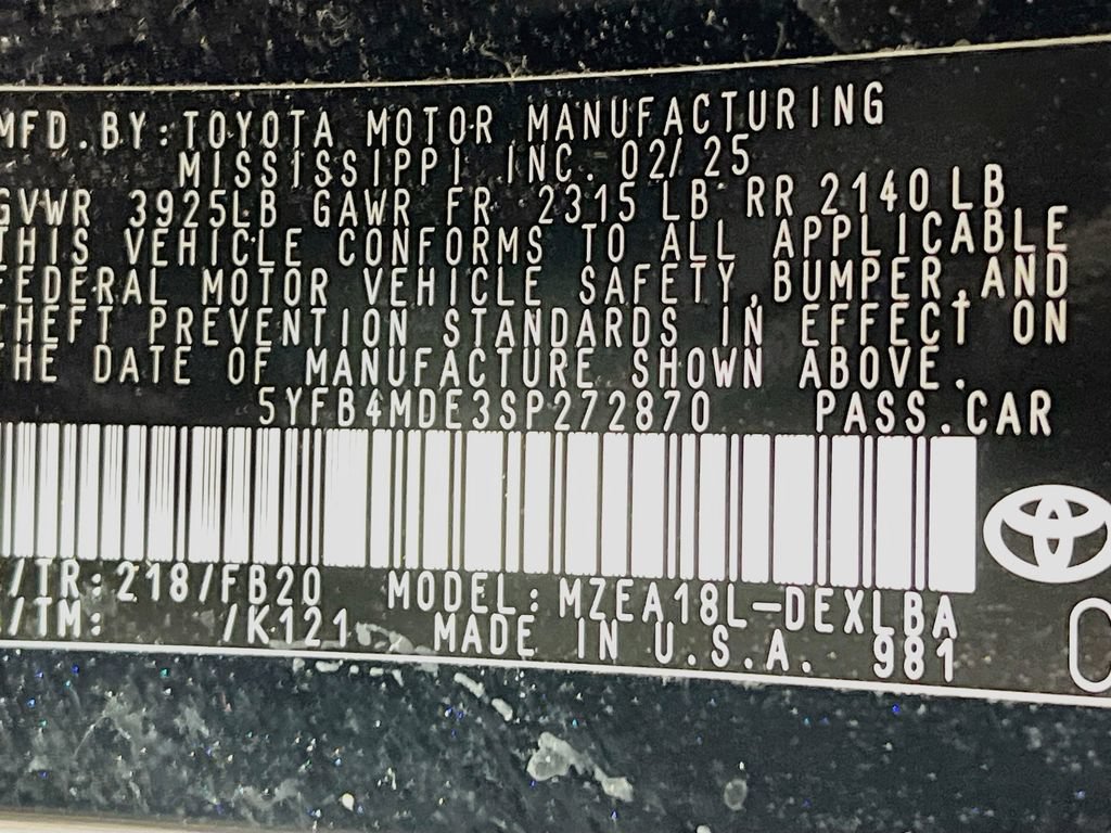 Certified 2025 Toyota Corolla LE FWD image 28
